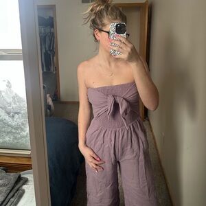 Light Weight Front Tie Romper with Pockets! Size M